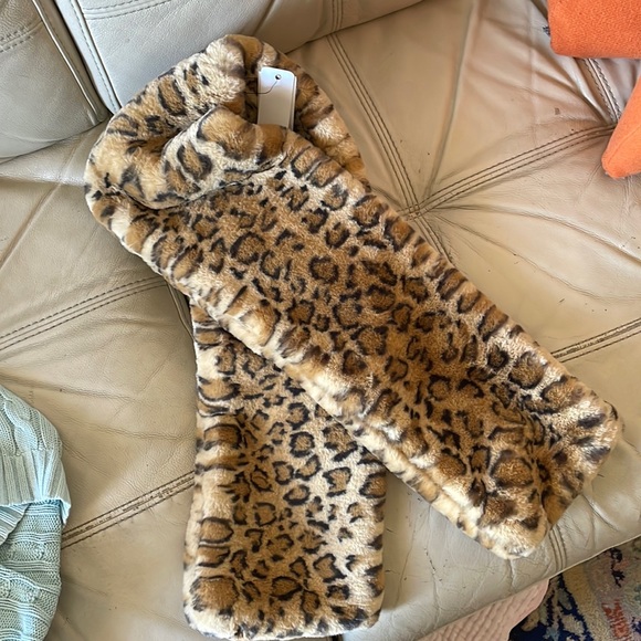 the cashmere project Accessories - The cashmere project leopard print wrap/scarf — NWT $98 retail